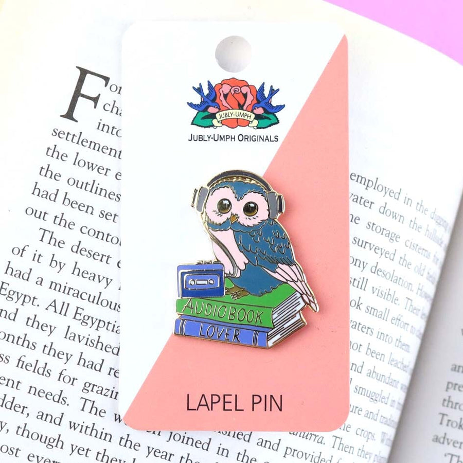 Audiobook Lover Lapel Pin