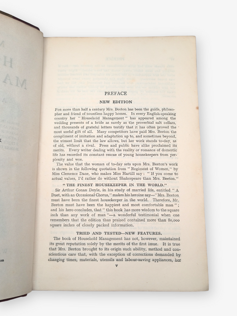 Mrs. Beeton's Household Management (New and Revised Edition)