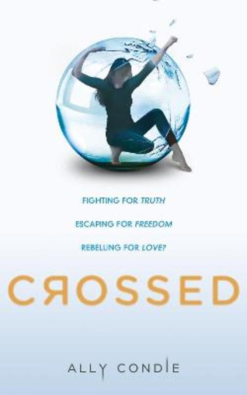 Crossed by Ally Condie - 9780141333069