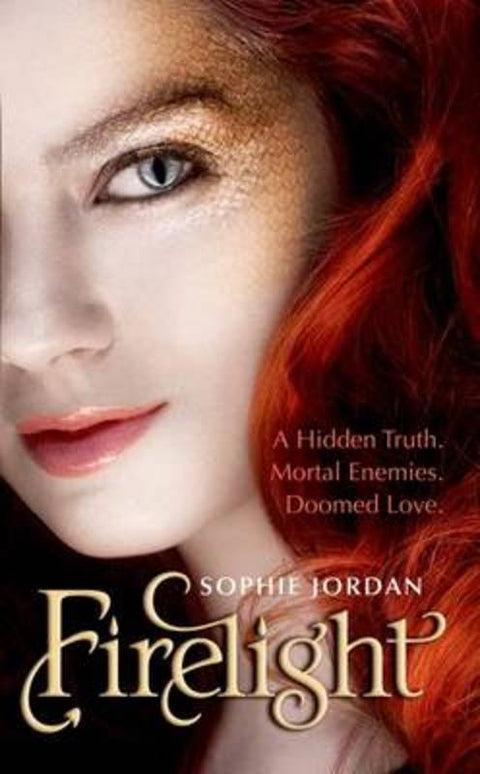 Firelight by Sophie Jordan - 9780192756503