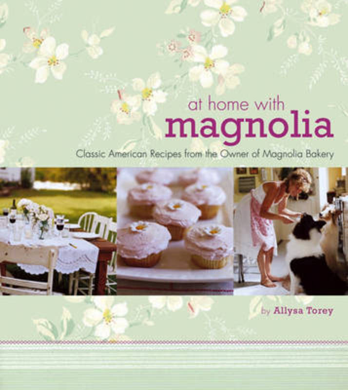 At Home with Magnolia by Allysa Torey - 9780471751373
