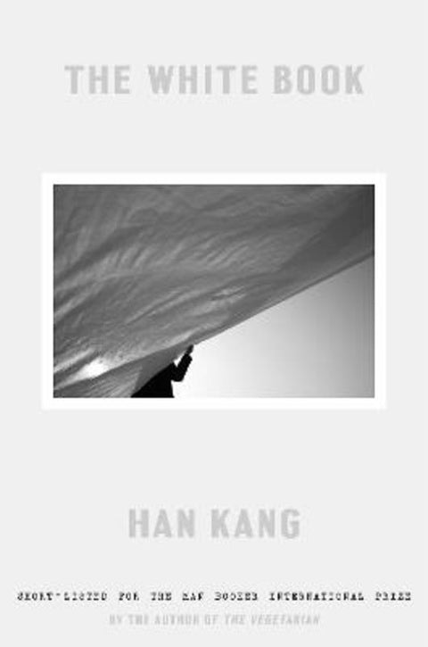 The White Book by Han Kang - 9780525573067