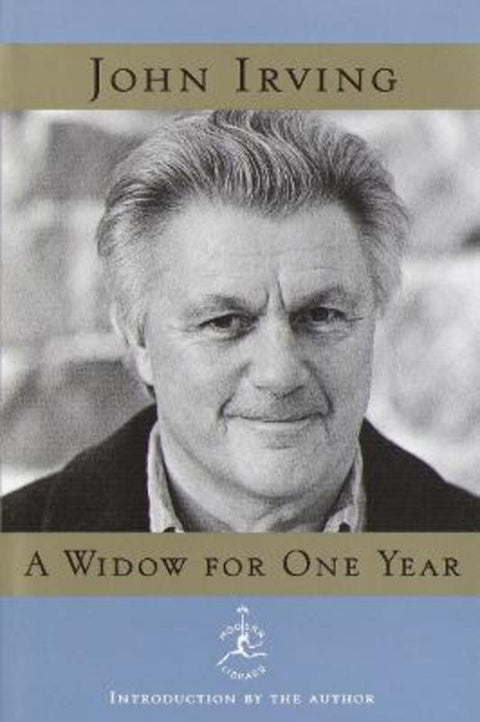 A Widow for One Year by John Irving - 9780812968576