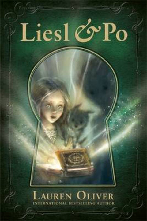 Liesl & Po by Lauren Oliver - 9781444723083
