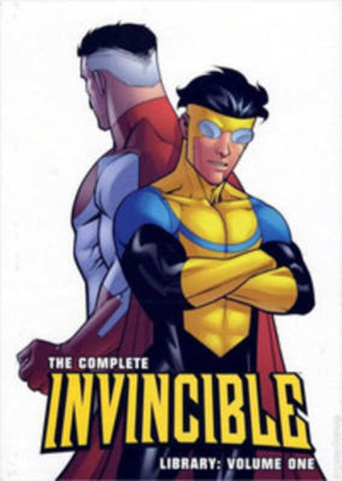 Complete Invincible Library Volume 1 by Robert Kirkman - 9781582407180