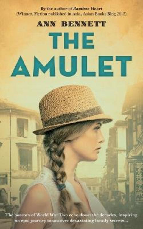 The Amulet by Ann Bennett - 9781739100964