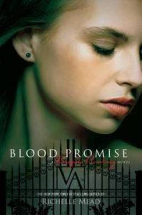 Blood Promise by Richelle Mead - 9781921518294