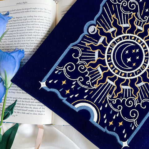 La Lune Book Sleeve