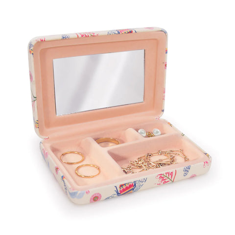 AC Jewellery Case Andrea Smith