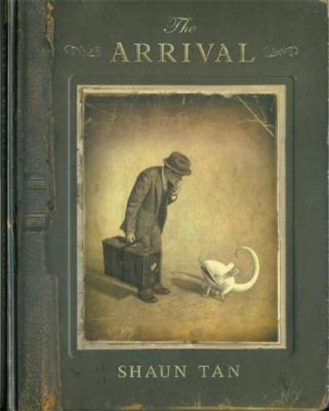 The Arrival by Shaun Tan - 9780734415868
