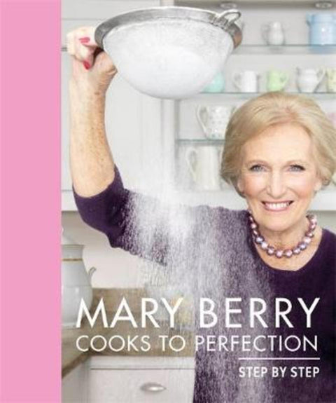Mary Berry Cooks to Perfection by Mary Berry - 9780744029093