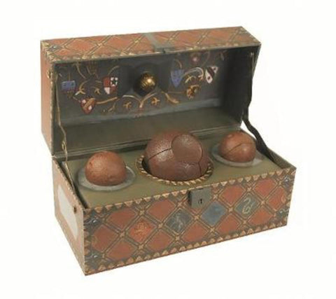 Harry Potter: Collectible Quidditch Set by Running Press - 9780762459452