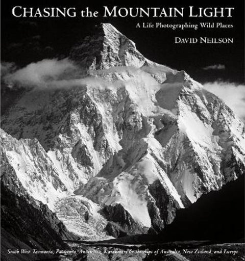 Chasing the Mountain Light by David Neilson - 9780987298010