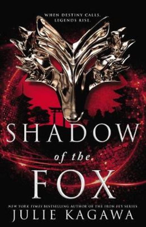 Shadow Of The Fox by Julie Kagawa - 9781489267368