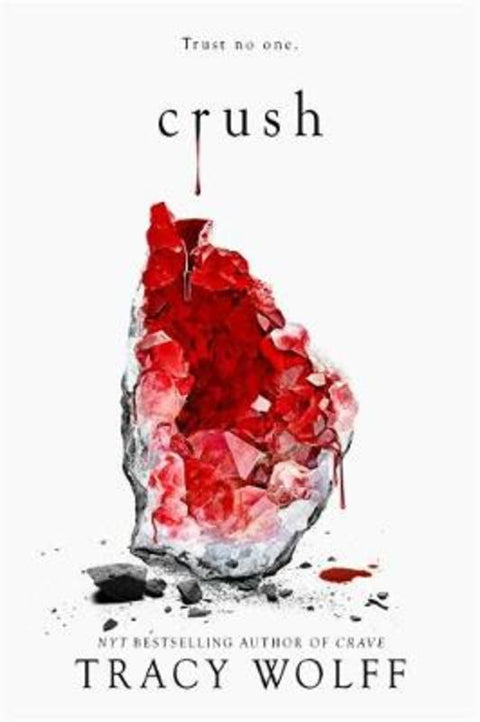 Crush by Tracy Wolff - 9781529355581