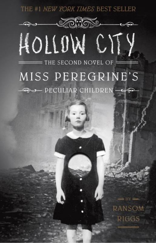 Hollow City by Ransom Riggs - 9781594747359